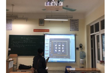 Màn chiếu chính hãng giá rẻ nhất Hà Nội